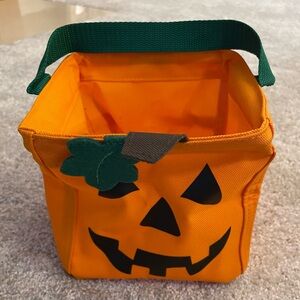 Thirty-One Designs Littles in Jack-o-lantern